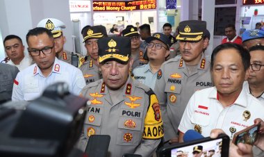 Kapolda Kepri Irjen Pol Yan Fitri Halimansyah Tinjau Kesiapan Pos Terpadu Operasi Lilin 2024 di Batam