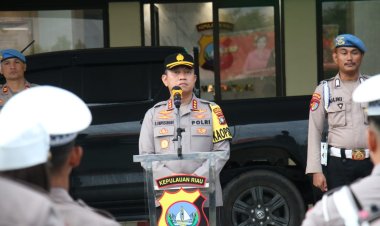 Kapolresta Barelang Pimpin Apel Siaga Pengamanan Malam Tahun Baru 2025 di Kota Batam