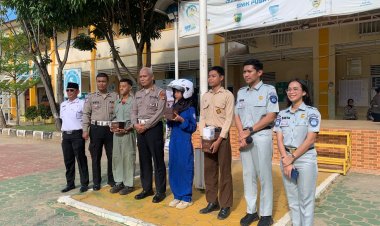 Sosialisasi Safety Riding di SMKN 6 Batam: Tingkatkan Kesadaran Keselamatan Berkendara