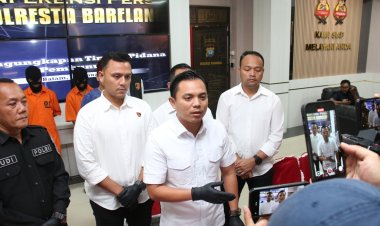 Polresta Barelang Gelar Konferensi Pers Terkait Ungkap Kasus Pembunuhan Remaja di Kabil Nongsa