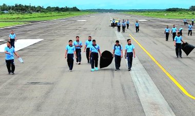 Keselamatan Penerbangan Jadi Prioritas, Lanud Raden Sadjad Natuna Bersihkan Landasan Pacu