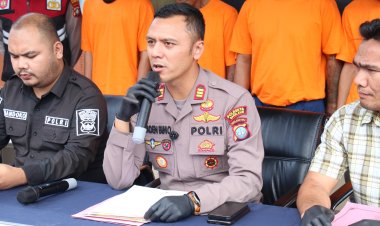 Polsek Batu Aji Gelar Konferensi Pers Ungkap Jaringan Curanmor di Batam, 6 Pelaku Berhasil Diamankan