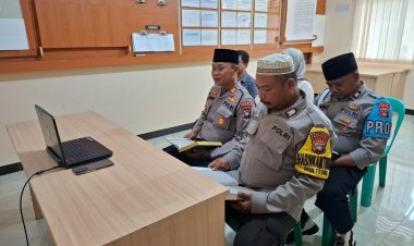 Polres Karimun Gelar Tadarus Al-Qur'an Berjamaah Secara Virtual di Bulan Ramadhan