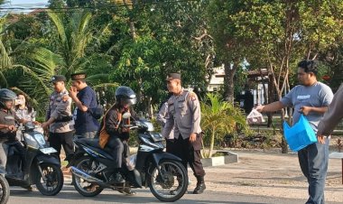 Polsek Sungai Beduk laksanakan Pembagian Takjil, Wujud Kepedulian kepada Masyarakat Kec. Sungai Beduk