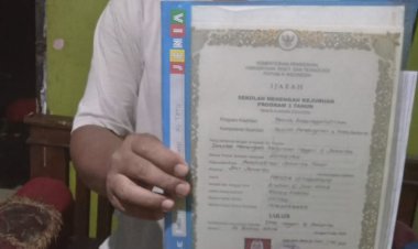 Ditemukan Tas Hitam Berisi Dokumen Penting, Warga Diminta Segera Menghubungi No Dibawah ini