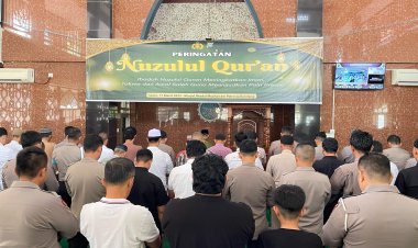 Polresta Barelang Gelar Sholat Gaib untuk Personel Polri yang Gugur di Polres Way Kanan