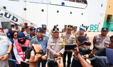 OPERASI KETUPAT SELIGI 2025: KAPOLDA KEPRI PASTIKAN KEAMANAN DAN KELANCARAN ARUS MUDIK DI BATAM