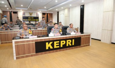 POLDA KEPRI TEGASKAN SELEKSI PENERIMAAN ANGGOTA POLRI 2025 BERJALAN BERSIH DAN AKUNTABEL
