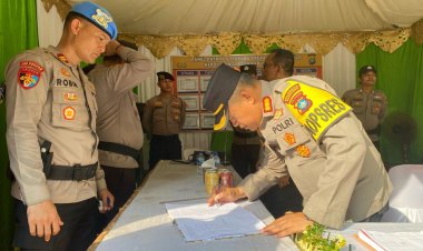Karoops Polda Kepri dan Kapolresta Barelang Tinjau Pos Terpadu Operasi Ketupat 2025 di Jembatan Satu Barelang