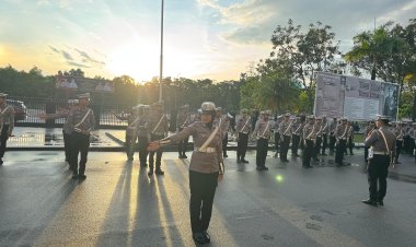 Satlantas Polresta Barelang Gelar Latihan 12 Gerakan Lalu Lintas Sambut May Day 2025