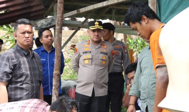 REKONSTRUKSI KASUS PEMBUNUHAN DI KARIMUN BERJALAN LANCAR DAN KONDUSIF