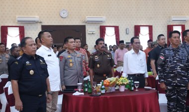 JUMAT CURHAT BERSAMA KAPOLDA KEPRI: DIALOG TERBUKA PERKUAT SINERGI KEAMANAN DAN EKONOMI DAERAH