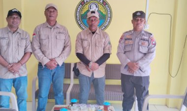 SATBINMAS POLRES KARIMUN LAKUKAN SAMBANG DAN HIMBAUAN JELANG PERINGATAN HARI BURUH SEDUNIA