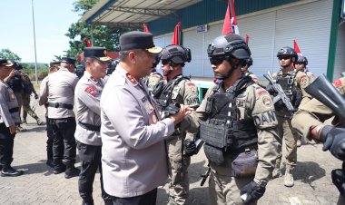 POLDA KEPRI GELAR UPACARA PENYAMBUTAN KOMPI SATBRIMOB PURNA TUGAS OPERASI AMOLE II: APRESIASI LOYALITAS DAN DEDIKASI PASUKAN