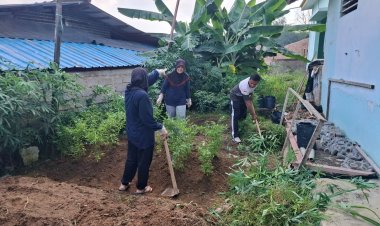 Bhabinkamtibmas Kelurahan Kp Pelita Dukung Program Ketahanan Pangan dalam Rangka Asta Cita Presiden Menuju Indonesia Emas 2045