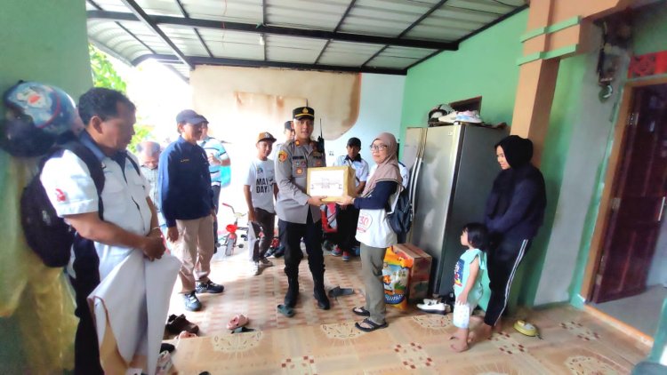 Peringati Hari Buruh Internasional, Polsek Batu Aji Bersama Serikat Pekerja Gelar Bakti Sosial