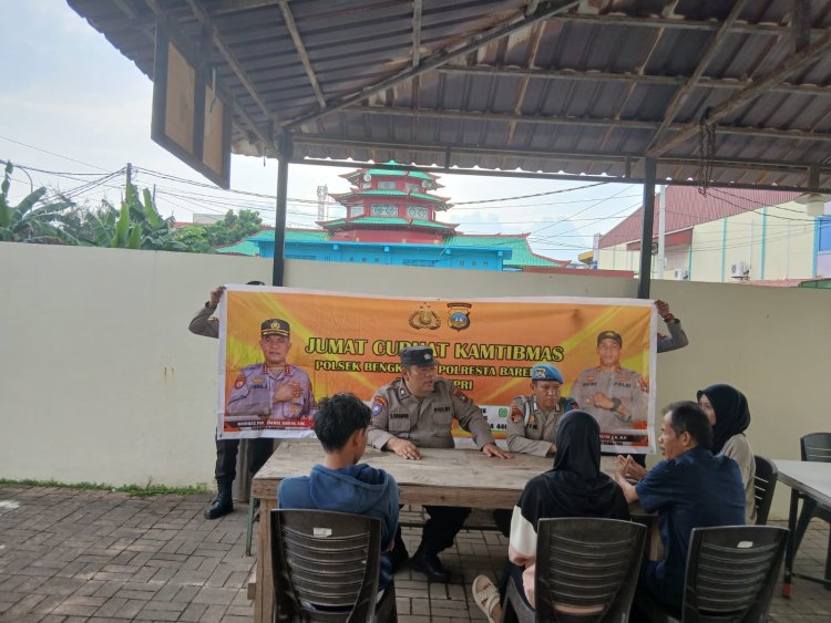 Jumat Curhat Polsek Bengkong: Perkuat Sinergi dan Keamanan di Tengah Warga