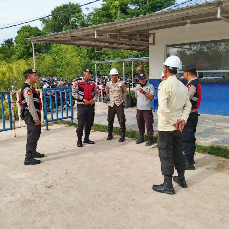 Patroli Dialogis Sat Samapta Polres Karimun Jaga Keamanan Kawasan Industri