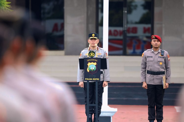 WAKAPOLDA KEPRI PIMPIN UPACARA HARI KEBANGKITAN NASIONAL