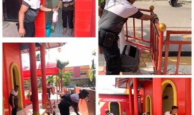 Sambut HUT Bhayangkara ke-79, Polsek Bengkong Gelar Kerja Bakti di Masjid Cheng Hoo