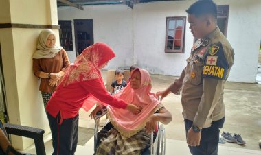 Polres Lingga Gelar Aksi Kemanusiaan untuk Lansia, Wujud Dedikasi di HUT Bhayangkara ke-79