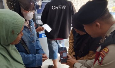 Personil Patroli Unit Samapta Polsek Batu Aji, Sosialisasikan Layanan 110 Polri