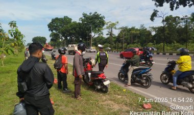 Sigap! Satlantas Polresta Barelang Tindak Lanjuti Laporan Laka Lantas melalui Layanan 110
