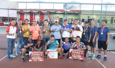 Sukses Gelar Kapolda Kepri Cup 2025, Kajari Kota Batam Jadi Juara Turnamen Tenis Hari Ulang Tahun Bhayangkara Ke-79