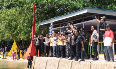 KAPOLDA KEPRI RESMI BUKA LOMBA PERAHU LAYAR JONG: ANGKAT BUDAYA LOKAL UNTUK RAYAKAN HARI BHAYANGKARA KE-79