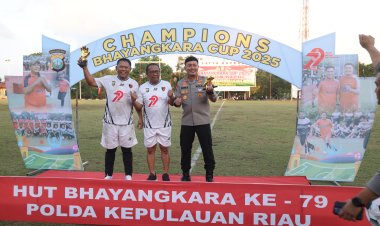 Penutupan Bhayangkara Cup 2025 di Polda Kepri