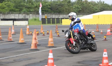 Ini Cara Menikung yang Tepat Saat Berkendara di Jalan, Jangan Sepelekan!