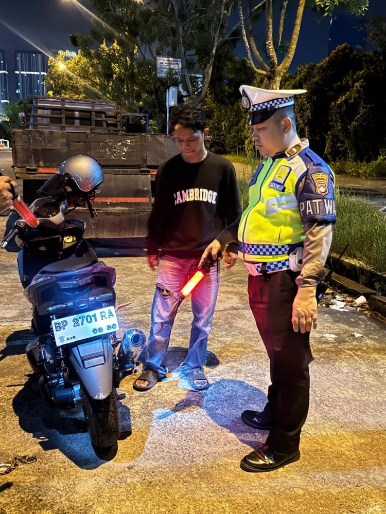Polresta Barelang Lakukan Cipta Kondisi KRYD Amankan 22 Unit Kendaraan yang Menggunakan Knalpot Brong