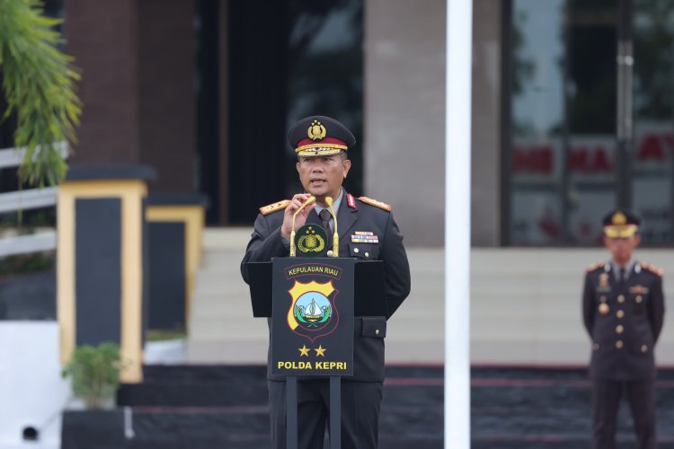 UPACARA PERINGATAN HARI LAHIR PANCASILA 2025, KAPOLDA KEPRI TEKANKAN PENGUATAN IDEOLOGI DAN DISIPLIN PERSONEL