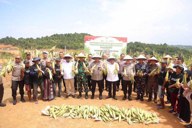 PANEN RAYA JAGUNG KUARTAL II 2025, KAPOLDA KEPRI TEGASKAN KOMITMEN DUKUNG KETAHANAN PANGAN