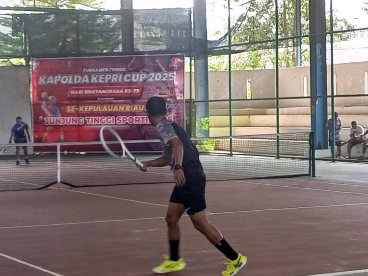 Turnamen Tenis Kapolda Kepri Cup 2025 Resmi Dibuka
