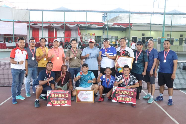 Sukses Gelar Kapolda Kepri Cup 2025, Kajari Kota Batam Jadi Juara Turnamen Tenis Hari Ulang Tahun Bhayangkara Ke-79