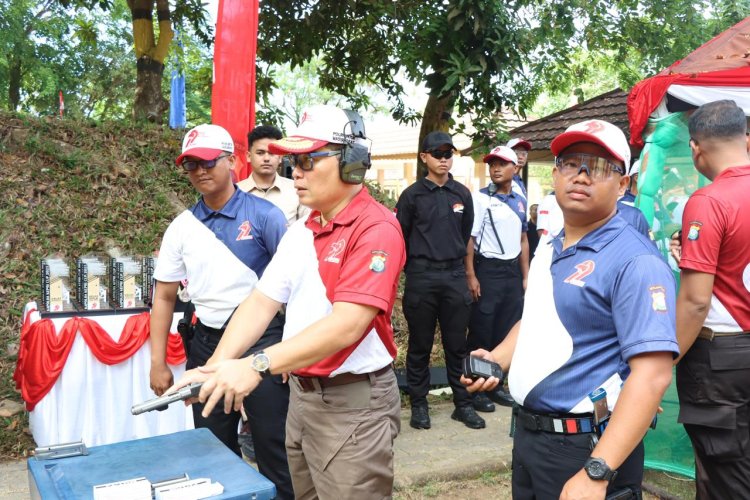 SEMARAKKAN HARI BHAYANGKARA KE-79, POLDA KEPRI GELAR SHOOTING COMPETITION KAPOLDA CUP 2025