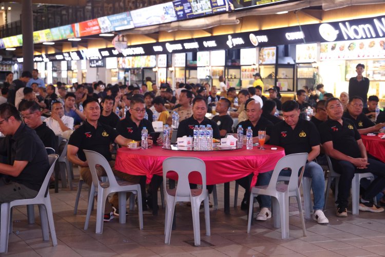 PENUH ANTUSIAS DAN KEBERSAMAAN: TURNAMEN DOMINO HARI BHAYANGKARA KE-79 DITUTUP MERIAH