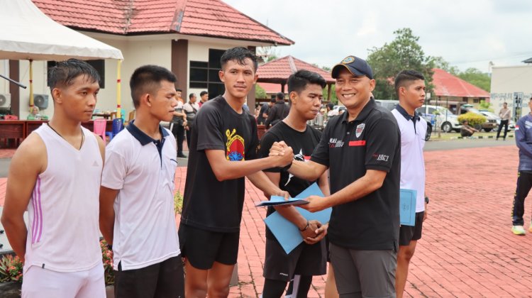 Polres Lingga Gaungkan Semangat Sehat dan Sinergi Lewat Bhayangkara Fun Run 7,9K