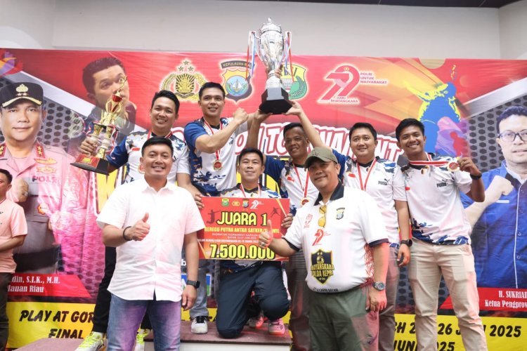 Sukses Digelar, Turnamen Badminton Kapolda Kepri Cup 2025 Tutup Rangkaian Hari Bhayangkara ke-79