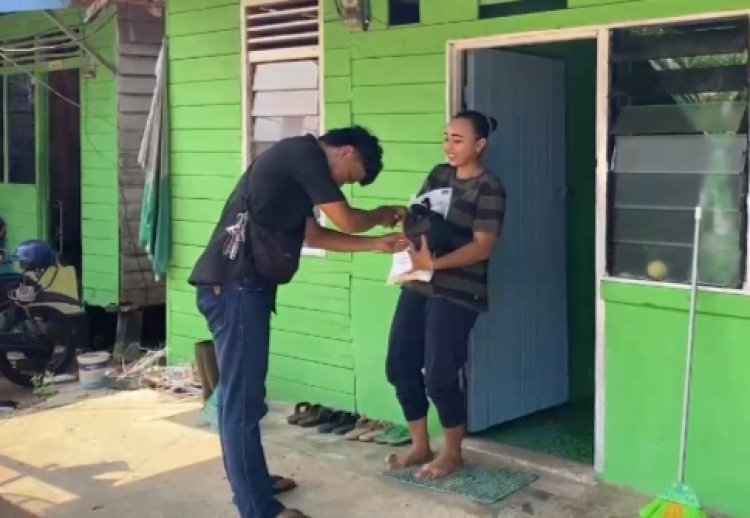 Sentuhan Empati Bhayangkara: Kapolres Lingga Salurkan Bansos kepada Warga Kurang Mampu