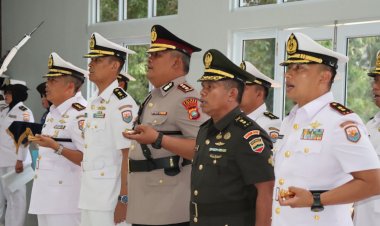 Kapolres Lingga Hadiri Sertijab Danlanal Dabo Singkep: Teguhkan Sinergi TNI-Polri dalam Menjaga Stabilitas Keamanan
