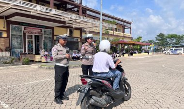 Satlantas Polresta Barelang Laksanakan Police Go To School Di SMA Negeri 19 Batam Dalam Rangka Ops Patuh Seligi 2025