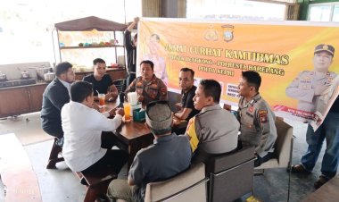 POLSEK BENGKONG GELAR JUMAT CURHAT: WADAH DISKUSI KAMTIBMAS BERSAMA MASYARAKAT