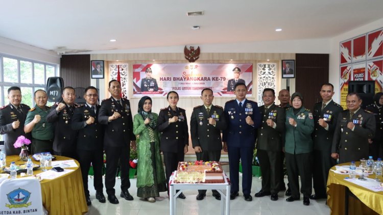 Kapolres Bintan Pimpin Upacara memperingati Hari Bhayangkara ke-79 dimapolres Bintan