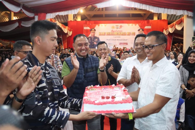Meriahkan HUT Bhayangkara ke-79, Polres Karimun Gelar Panggung Rakyat di Coastal Area