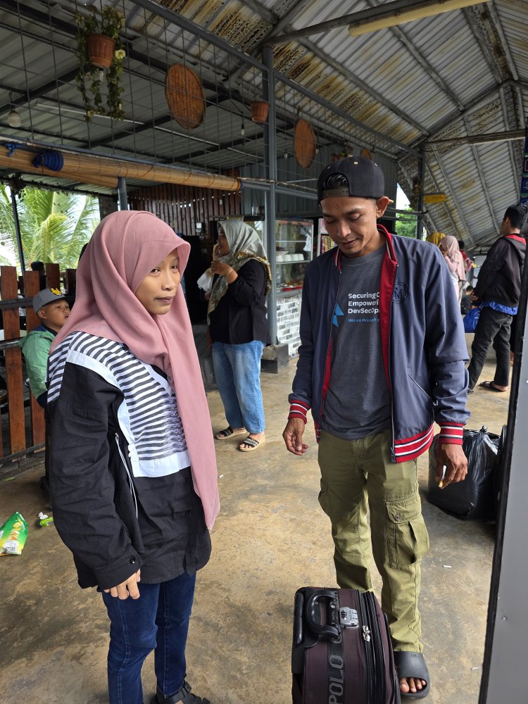 Gadis Asal Lampung Terlantar di Batam, Komunitas P-Kopral dan Batam24.com Bantu Proses Pemulangan