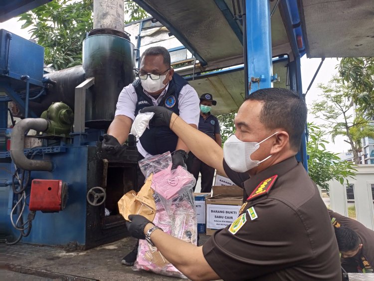 Kejari Batam Musnahkan Barang Bukti Narkotika, Selamatkan Ribuan Jiwa dari Bahaya Narkoba