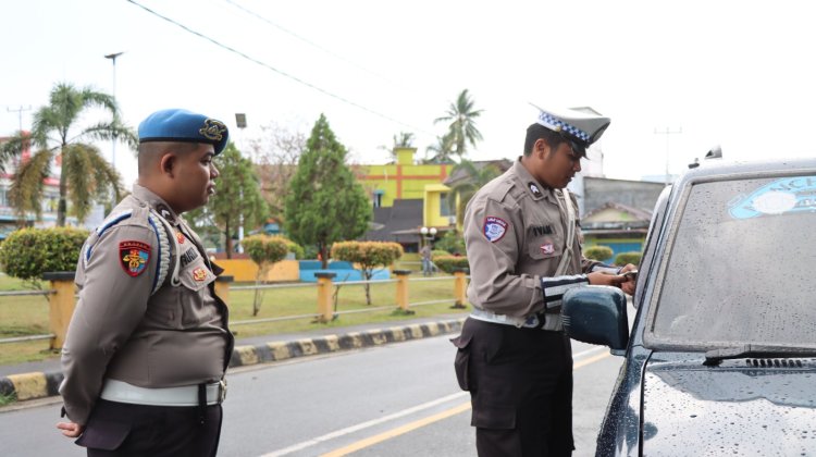 Polres Lingga Gelar Operasi Patuh Seligi 2025: Disiplinkan Pengendara Demi Keselamatan dan Ketertiban Lalu Lintas