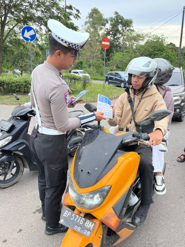 Operasi Patuh Seligi 2025: Polresta Barelang Sosialisasikan Tertib Berlalu Lintas di Batamindo